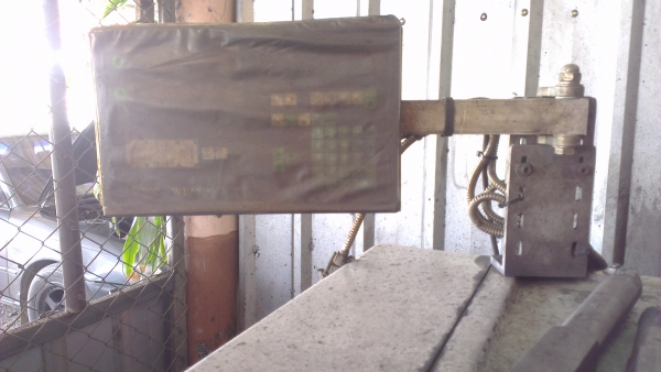 Sell> Lathe แท่นกลึงมือสอง Runmaster 430x1000 6 ฟุต 4 เพลา มีเบลค มีลิเนีย เพลาเดินฟิตเป็น 6 เหลี่ยม รุ่นรองใหม่ล่าสุด นิ้ว มิล ไม่ต้องเปลี่ยนเฟืองครับ