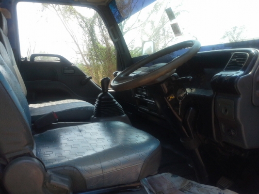 ขายด่วน รถหกล้อ ISUZU NPR 130 turbo 5.0 เมตร รถสภาพพร้อมใช้ ขายด่วน รถหกล้อ ISUZU NPR 130 turbo 5.0 เมตร รถสภาพพร้อมใช้