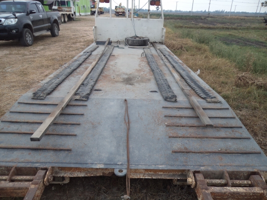 ขายถูกๆ35000บาท เป็นเทเลอร์6ล้อร็อกกี้เข็นรถเกียว พร้อมกระปอกหางไฮโดรลิค