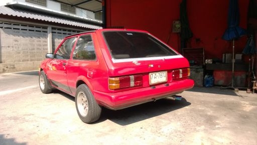 Mazda 323 3ประตู 1.5 LPG(อย่างเดียว)  ขับหน้า อะไหล่เดิมครบไม่มีแตกหัก