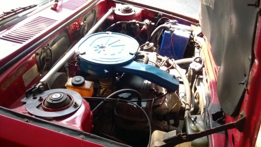 Mazda 323 3ประตู 1.5 LPG(อย่างเดียว)  ขับหน้า อะไหล่เดิมครบไม่มีแตกหัก