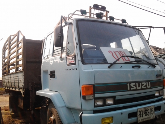 ขายรถบรรทุกติดเครนคลีบ