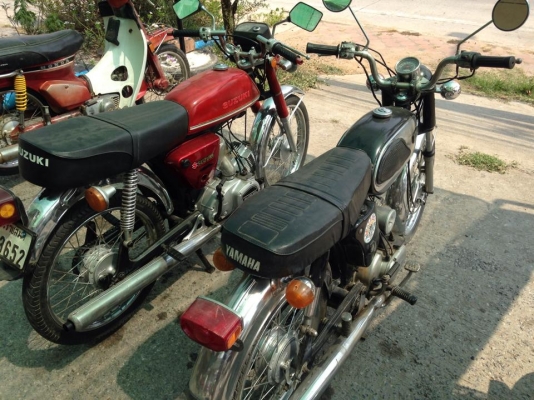 ขายเหมา  รถโบราณ 2 คัน