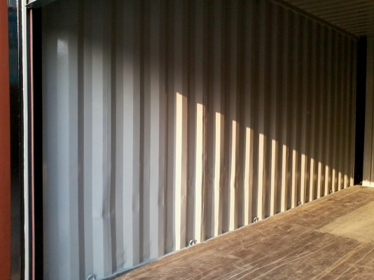 ขายตู้คอนเทนเนอร์ 20 ฟุต HQ เหมาะเก็บของมีประตูม้วน 75,000 บาท