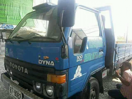 ขายโคโยต้าไดน่า 115แรง เครื่องดี เกียร์สั้น สภาพพร้อมใช้ เอกสารพร้อมโอน