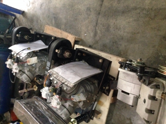 ขายคอมเพรสเซอร์bock 555cc พร้อมเเท่น ครบชุด