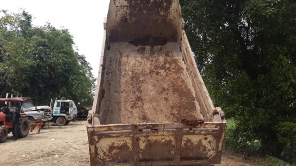 ขายด่วนรถ 6 ล้อดั้ม NKR 110 พาวเวอร์ หัวกระดกได้ ขายด่วนรถ 6 ล้อดั้ม NKR 110 พาวเวอร์ หัวกระดกได้