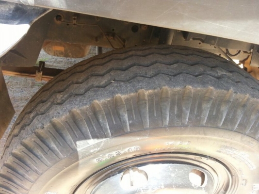 รถอีซูซุ 6 ล้อดั้ม FRR 210 แรงม้า ปี 54 ( รถวิ่ง 5x,xxx กม. ) สนใจติดต่อ 081 - 6079515 รถอีซูซุ 6 ล้อดั้ม FRR 210 แรงม้า ปี 54 ( รถวิ่ง 5x,xxx กม. ) สนใจติดต่อ 081 - 6079515