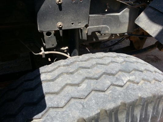 รถอีซูซุ 6 ล้อดั้ม FRR 210 แรงม้า ปี 54 ( รถวิ่ง 5x,xxx กม. ) สนใจติดต่อ 081 - 6079515 รถอีซูซุ 6 ล้อดั้ม FRR 210 แรงม้า ปี 54 ( รถวิ่ง 5x,xxx กม. ) สนใจติดต่อ 081 - 6079515