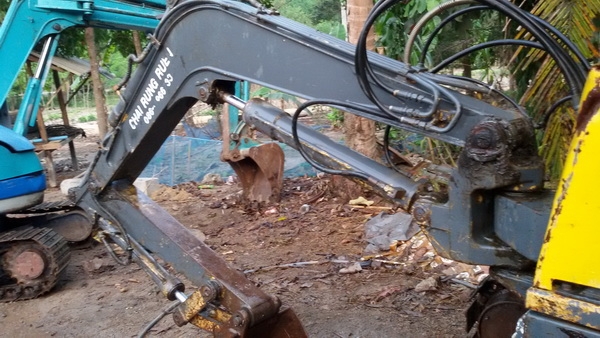 ขายรถขุด แมคโครเล็ก yanmar b301 สภาพพร้อมใช้ราคาเบาๆ