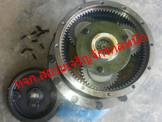 จัดหนักจัดเต็มตัวเดินยกลูกพร้อมมอเตอร์ไม่ใช้เฟืองจักรยานเป็นสินค้าที่ทางผู้ผลิตOEMนำเสนอเพื่อใช้ทดแทนตัวเดินของรถขุดรุ่นSK60-3 จัดหนักจัดเต็มตัวเดินยกลูกพร้อมมอเตอร์ไม่ใช้เฟืองจักรยานเป็นสินค้าที่ทางผู้ผลิตOEMนำเสนอเพื่อใช้ทดแทนตัวเดินของรถขุดรุ่นSK60-3