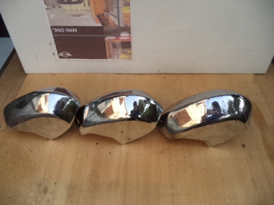 ขายหงอนกันชน Austin 1100/1300 "ใส่แล้วหล่อ" ขายหงอนกันชน Austin 1100/1300 "ใส่แล้วหล่อ"