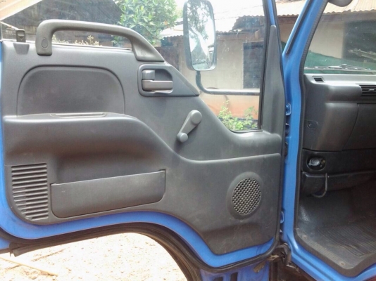 ISUZU NPR 71PYเครื่อง130แรงยาว5เมตรปี46(ตู้บรรทุก) ISUZU NPR 71PYเครื่อง130แรงยาว5เมตรปี46(ตู้บรรทุก)