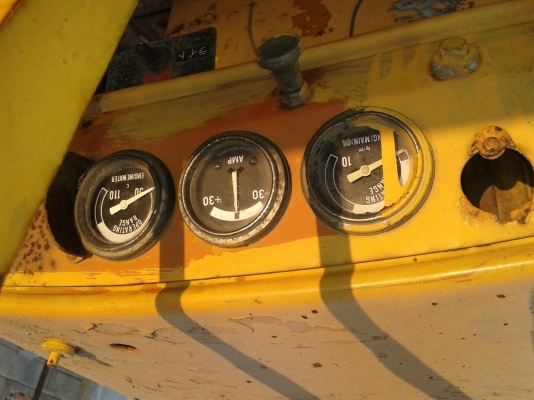 ขายรถดันยี่ห้อkomatsu-D20-2 ขายรถดันยี่ห้อkomatsu-D20-2