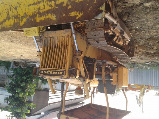 ขายรถดันยี่ห้อkomatsu-D20-2 ขายรถดันยี่ห้อkomatsu-D20-2