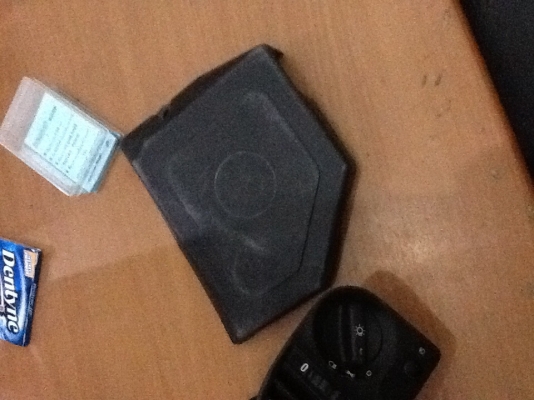 ฝาครอบสายคันเร่ง.  Bm e36.  เครื่อง m40