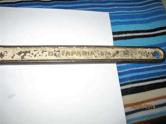 ประแจเลื่อน TAPARIA 1174 ขนาด 15 นิ้ว ประแจเลื่อน TAPARIA 1174 ขนาด 15 นิ้ว