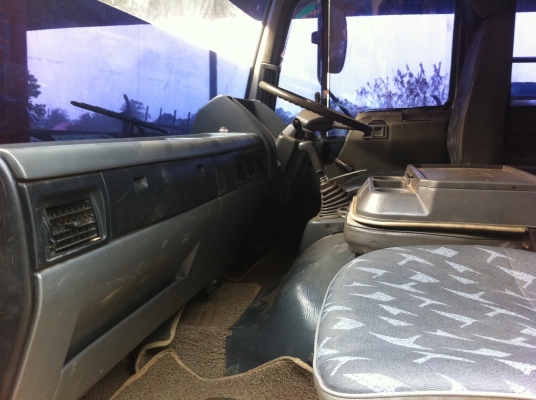 HINO FF3H เครื่องดี คัสซีสวย แอร์เย็น ทะเบียนพร้อมโอน HINO FF3H เครื่องดี คัสซีสวย แอร์เย็น ทะเบียนพร้อมโอน