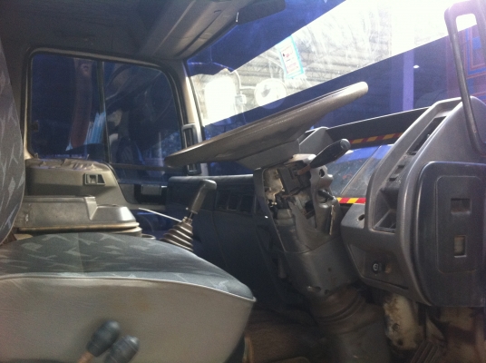 HINO FF3H เครื่องดี คัสซีสวย แอร์เย็น ทะเบียนพร้อมโอน HINO FF3H เครื่องดี คัสซีสวย แอร์เย็น ทะเบียนพร้อมโอน