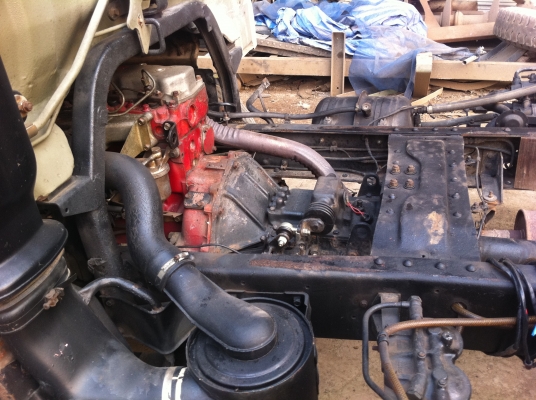 HINO FB113 หัวลากคัสซี เครื่อง WO4D-117 แรงม้า HINO FB113 หัวลากคัสซี เครื่อง WO4D-117 แรงม้า