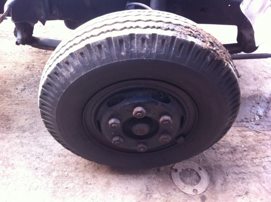 HINO FB113 หัวลากคัสซี เครื่อง WO4D-117 แรงม้า HINO FB113 หัวลากคัสซี เครื่อง WO4D-117 แรงม้า