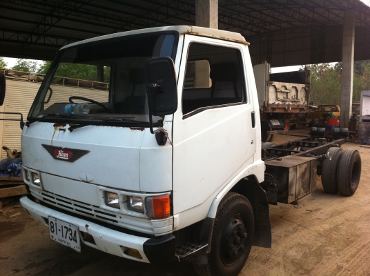 HINO FB113 หัวลากคัสซี เครื่อง WO4D-117 แรงม้า