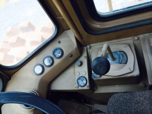 รถเกรดอัดตีนแกะ CATERPILLAR 826C ใช้งาน2000ช.ม