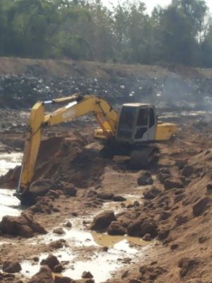 รถแบคโฮ KOBELCO SK200 M3 เครื่องเดิม ปั้้มเดิม ใช้งานดีปกติ