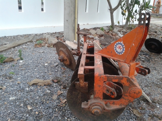 ขายผานผวนดิน4*22 ใบเติมลูกปืนแน่นสภาพตามรูปเลยครับ