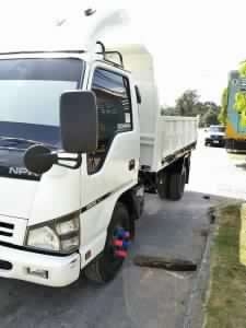 ISUZU NPR