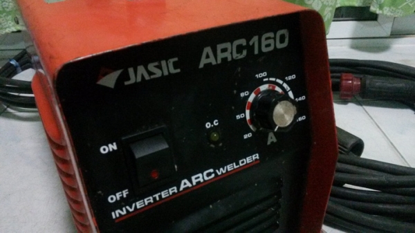 เครื่องเชื่อมอินเวอร์เตอร์ JASIC ขนาด 160A อุปกรณ์ครบพร้อมใช้งานครับ เครื่องเชื่อมอินเวอร์เตอร์ JASIC ขนาด 160A อุปกรณ์ครบพร้อมใช้งานครับ