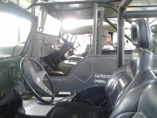 ขายรถจิ๊ปทหารรุ่น M38 A1  ตาโบ่ สีเขียว