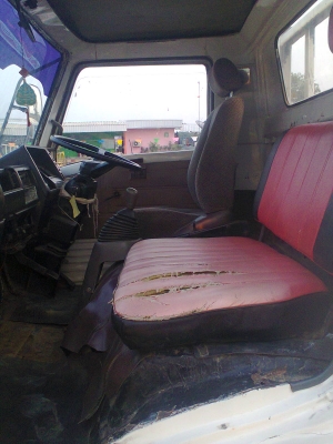 ขาย HINO FB117 สภาพพร้อมใช้งาน กระบะยาว 5 เมตร พางมาลัยเพาเวอ  สภาพพร้อมใช้งาน ทะเบียนเต็มเล่มพร้อมโอน