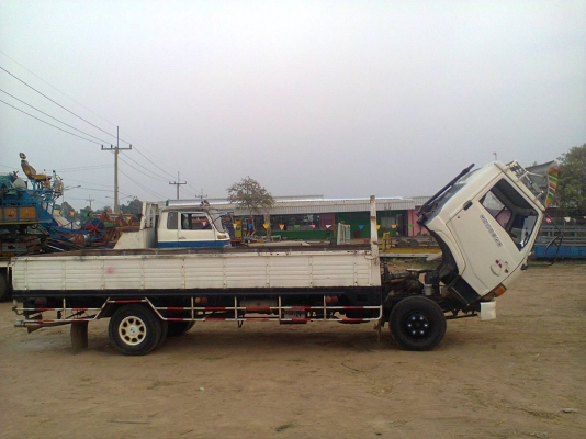ขาย HINO FB117 สภาพพร้อมใช้งาน กระบะยาว 5 เมตร พางมาลัยเพาเวอ  สภาพพร้อมใช้งาน ทะเบียนเต็มเล่มพร้อมโอน