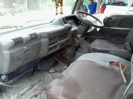 ขายด่วน Isuzu NKR66E เครื่อง 4HF1 : 120 แรง จดประกอบปี 48