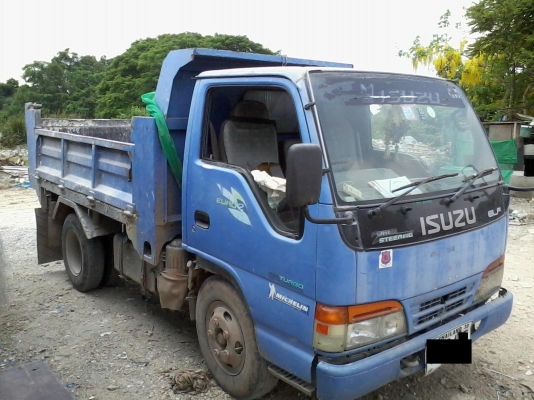 ขายด่วน Isuzu NKR66E เครื่อง 4HF1 : 120 แรง จดประกอบปี 48