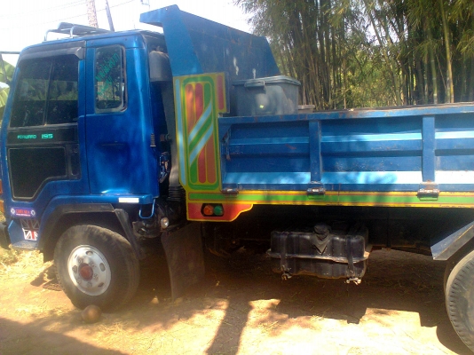 ขายรถดั้ม อีซูซุ ล็อคกี้ 195 ทะเบียนเต็ม เล่มพร้อมโอน รถเก็บสีแล็บลายยุคับ  สด ผ่อน ได้ครับ