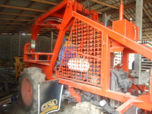 รถคีบไม้ รถคีบไม้