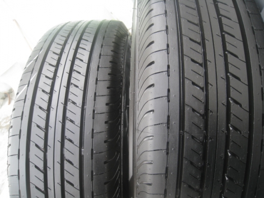 ขายล้อกะทะป้ายแดง vigo 15" 5 รู 114.3 + ยาง bridgestone duravis r611 205/70r15 ยางผลิตสัปดาห์ที่ 42 ปี 13 ตุ่มที่หน้ายางมีทุกเส้นครับ  สนใจติดต่อเล็กคลองสามครับ (081-3747940)