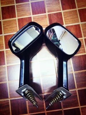 กระจกติดแก้มมือสองจากยี่ปุ่น....สวยๆ 1500 กระจกติดแก้มมือสองจากยี่ปุ่น....สวยๆ 1500