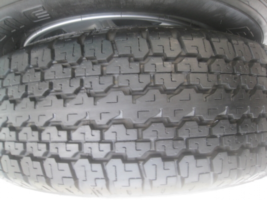 ขายล้อแม็กป้ายแดง New d-max 16"x7" et33 6รู139.7 + ยาง Bridgestone Dueler H/T 689 245/70r16 ยางผลลิตสัปดาห์ที่ 25 ปี13 ตุ่มที่หน้ายางยังมีทุกเส้นครับ  สนใจติดต่อเล็กคลองสาม (081-3747940)