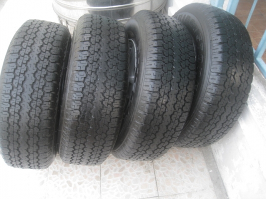 ขายล้อแม็กป้ายแดง New d-max 16"x7" et33 6รู139.7 + ยาง Bridgestone Dueler H/T 689 245/70r16 ยางผลลิตสัปดาห์ที่ 25 ปี13 ตุ่มที่หน้ายางยังมีทุกเส้นครับ  สนใจติดต่อเล็กคลองสาม (081-3747940)