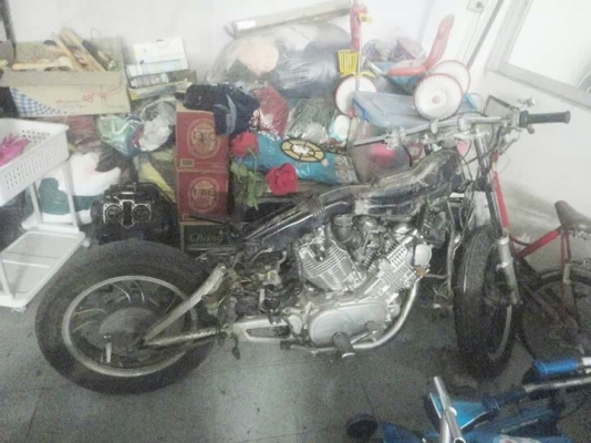 Yamaha XV750 เครื่องแห้งๆ สภาพตามรูปครับ 26,000.-