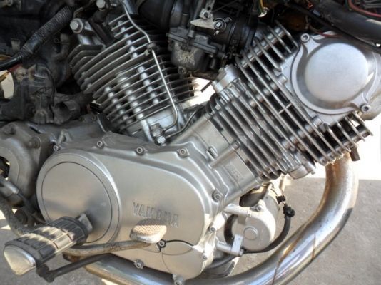 Yamaha XV750 เครื่องแห้งๆ สภาพตามรูปครับ 26,000.-