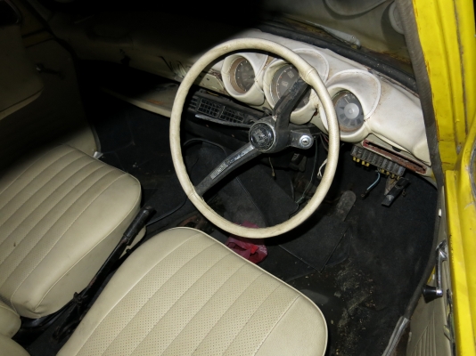 ขาย VW Type3 Fastback 1967 ซื้อหนึ่ีงแถมหนึ่ง