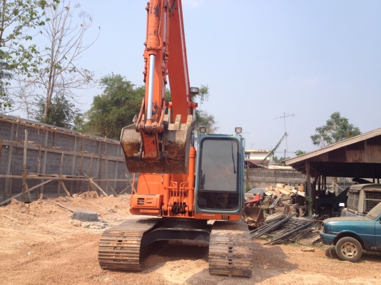 ขายด่วน  ขายถูกคาบ รถสวยเก่านอกสภาพดี