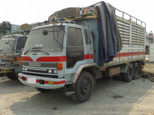 ต้องการขาย รถ 10 ล้อ ISUZU ร๊อกกี้ 1 เพลาดั้ม 1 คัน / ไม่ดั้ม 2 คัน ( 195 / 1 คัน 175 / 2 คัน ) ต้องการขาย รถ 10 ล้อ ISUZU ร๊อกกี้ 1 เพลาดั้ม 1 คัน / ไม่ดั้ม 2 คัน ( 195 / 1 คัน 175 / 2 คัน )