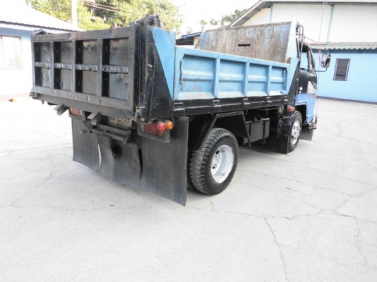 ขายหกล้อดั้ม3คิว NKR รุ่น เสี่ยสั่งลุย รถห้างไทยแท้  ปี 39 รถสวยมาก มีแอร์