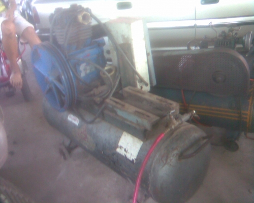 ปั้มลมตัวใหญ่