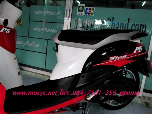 Fino PS  รถเดือน พ.ย. ปี 56 รถ 3 เดือน สีดำแดง ไมล์ 2392 โล   แถมฟรี  เสื้อ และหมวกกันน็อก  24900